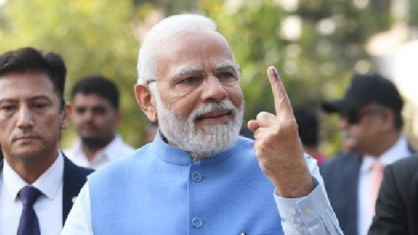 ఓటు వేసిన సీఎం..