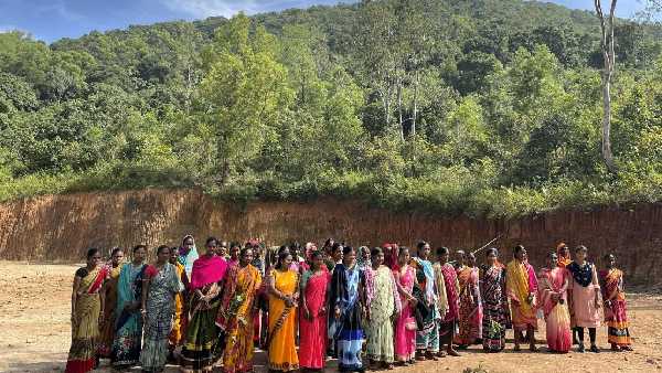 ప్రాణాధారమైన అడవిని పునః సృష్టించిన ఒడిశా మహిళలు ప్రాణాధారమైన అడవిని పునః సృష్టించిన ఒడిశా మహిళలు