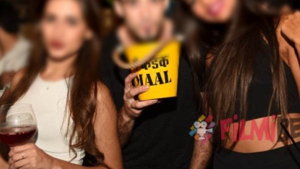 క్యాబిన్ లో ముగ్గురు లేడీస్, ఒక్కమగాడు