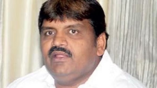 తెలంగాణాలో జరుగుతున్నది రాజకీయ కుట్రలో భాగం