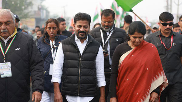 జోడో యాత్రలో.. జోడో యాత్రలో..