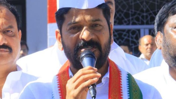 రేవంత్ పాదయాత్రకు అడ్డంకులు.. నా వల్ల కాదంటున్న రేవంత్ రేవంత్ పాదయాత్రకు అడ్డంకులు.. నా వల్ల కాదంటున్న రేవంత్