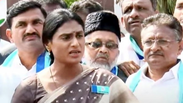 ముఖ్యమంత్రి, విద్యాశాఖ మంత్రి బతికే ఉన్నారా?