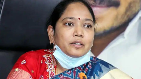 అలక వీడినట్టే.. అలక వీడినట్టే..