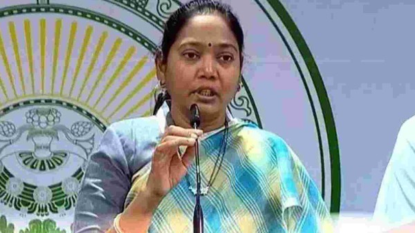 భవిష్యవాణి వినిపిస్తోంది.. భవిష్యవాణి వినిపిస్తోంది..