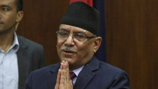 హంగ్ నేపథ్యంలో.. హంగ్ నేపథ్యంలో..