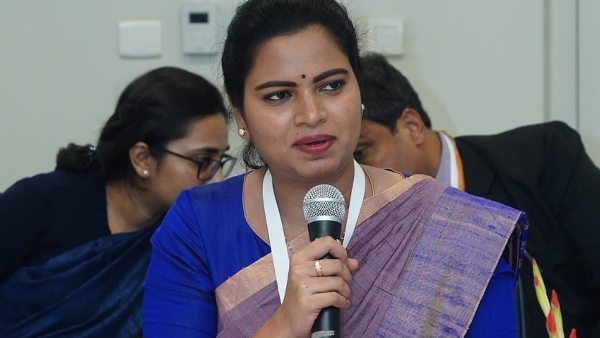 విజయవాడలో అంతర్జాతీయ వ్యాక్సినేషన్ సెంటర్ : వైద్య ఆరోగ్య శాఖ కమీషనర్ నివాస్