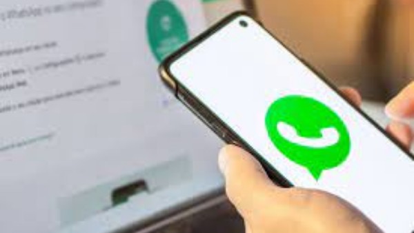 త్వరలో వాట్సాప్ స్టేటస్ రిపోర్ట్ ఫీచర్