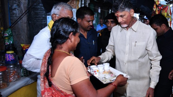 chandrababu changes his campaign style as chat locals in bapatla on chai pe charcha
