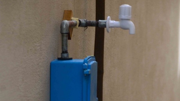 meters to house water connections in vijayawada-protests against jagan regimes decision meters to house water connections in vijayawada-protests against jagan regimes decision