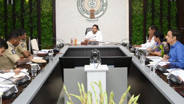 వారంలో రెండు మీటింగ్స్