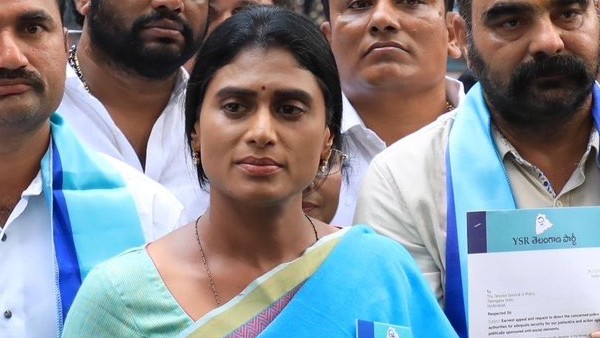 నేడు వైఎస్సార్ తెలంగాణా పార్టీ పాలేరు కార్యాలయానికి భూమిపూజ 