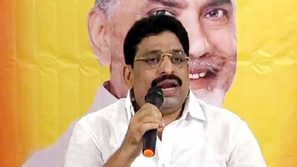 బీసీలకివ్వాలని బుద్ధా డిమాండ్