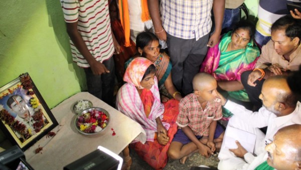 కేటీఆర్.. రియల్ ఎస్టేట్ ముఖ్యమంత్రి అంటూ బండి సంజయ్