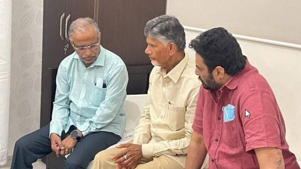 తారకరత్న త్వరగా కోలుకోవాలంటూ చంద్రబాబు తారకరత్న త్వరగా కోలుకోవాలంటూ చంద్రబాబు