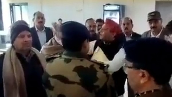 What if its poisoned?: Akhilesh Yadav refuses tea at police Headquarters What if its poisoned?: Akhilesh Yadav refuses tea at police Headquarters