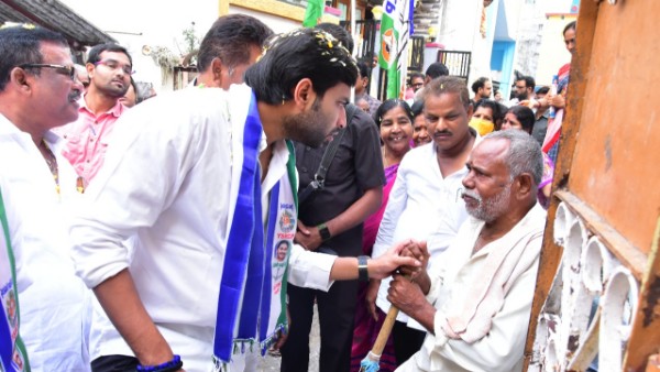  గడప గడపతో మొదలుపెట్టిన అవినాష్