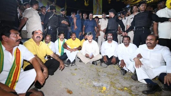 టీడీపీ గూండాలు దాడులు చేస్తే చూస్తూ ఊరుకోవాలా? టీడీపీ గూండాలు దాడులు చేస్తే చూస్తూ ఊరుకోవాలా?