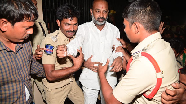 KCR government trying to suppress bjp and bandi sanjay voice with cases : NV Subhash KCR government trying to suppress bjp and bandi sanjay voice with cases : NV Subhash