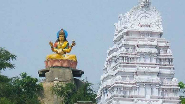 300 మంది పోలీసులు