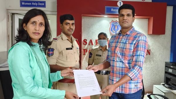 కౌశిక్ రెడ్డిపై బీజేపీ ఫిర్యాదు కౌశిక్ రెడ్డిపై బీజేపీ ఫిర్యాదు