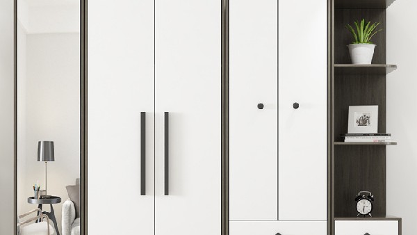 వార్డ్ రోబ్ విషయంలో జాగ్రత్త.. ఇలా ఉంటే సంపద