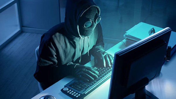 నకిలీ ప్రకటనలతో సైబర్ మోసం.. బీ కేర్ ఫుల్