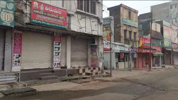 కామారెడ్డిలో కాటిపల్లి వెంకట రమణారెడ్డి హౌస్ అరెస్ట్.. ప్రతిపక్ష పార్టీ నేతల అరెస్ట్ ల పర్వం