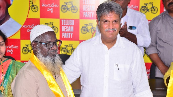 వైసీపీకి చెక్ పెట్టేలా వ్యూహాలు ?