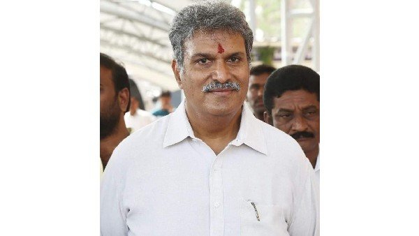 చిన్నిపై పోరులో వైసీపీ నేతలకూ నాని పెద్దపీట