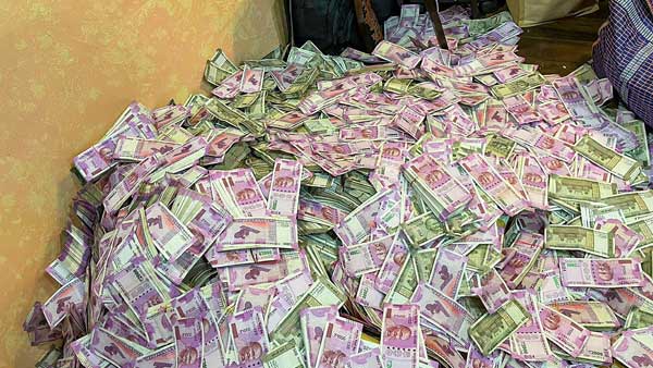 భర్త కోటీశ్వరుడు