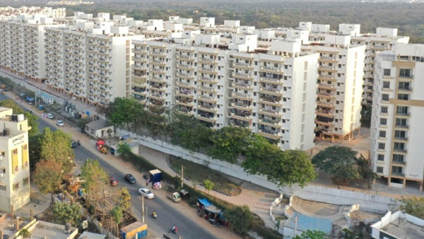 నామ మాత్రంగా మారిన హౌసింగ్ కార్పోరేషన్, రాజీవ్ స్వగృహ కార్పోరేషన్ నామ మాత్రంగా మారిన హౌసింగ్ కార్పోరేషన్, రాజీవ్ స్వగృహ కార్పోరేషన్