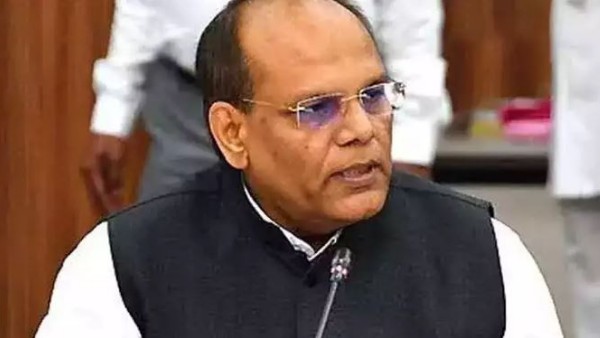  తెలంగాణలో కొనసాగడానికి..