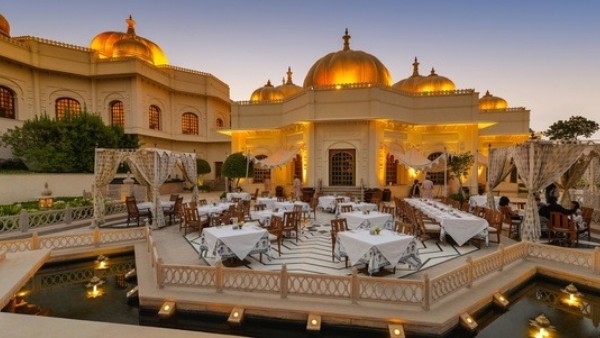 యూఏఇ నుంచి వచ్చాను