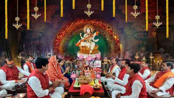 Vasant Panchami 2023:Know the history and which god to be worshipped during this season Vasant Panchami 2023:Know the history and which god to be worshipped during this season