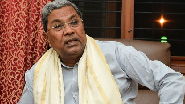 సీఎంను కుక్కపిల్లతో పోల్చి ఇప్పుడు మాత్రం? సీఎంను కుక్కపిల్లతో పోల్చి ఇప్పుడు మాత్రం?