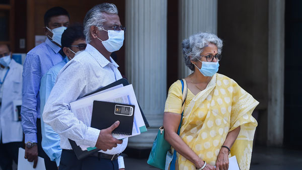 కరోనా ఫోర్త్ వేవ్ విషయంలో భయం వద్దు : సౌమ్య స్వామినాథన్