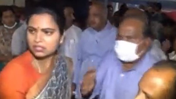 ఆసుపత్రిలో పరామర్శ.. ఆసుపత్రిలో పరామర్శ..