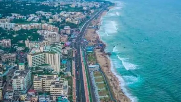 విశాఖ కేంద్ర పాలిత ప్రాంతమని ప్రచారంతో నష్టం బీజేపీకే