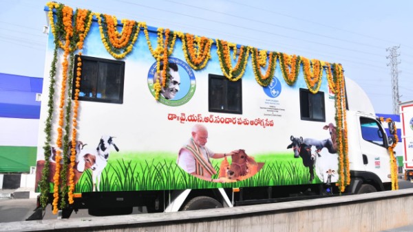 ys jagan launches second phase of dr ysr mobile ambulances for cattle with pm modi pic