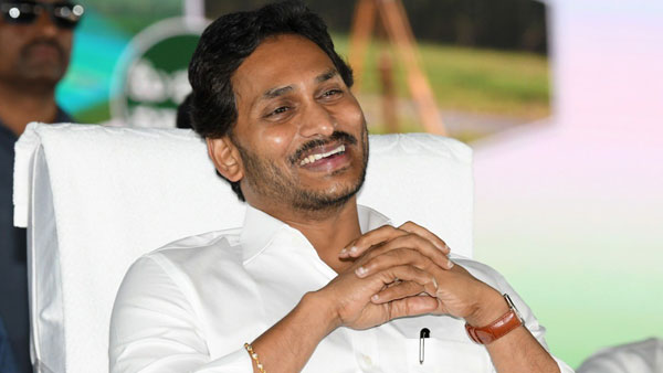 పొన్నూరు, హైదరాబాద్ టూర్లు రద్దు