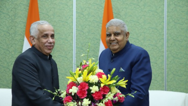  Governor of Andhra Pradesh S Abdul Nazeer has called on PM Modi in New Delhi 