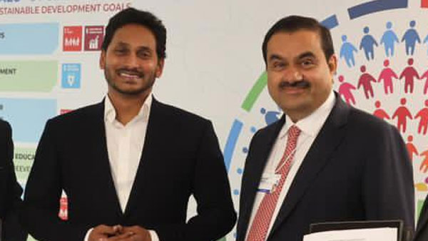 కేబినెట్లో భూకేటాయింపులు