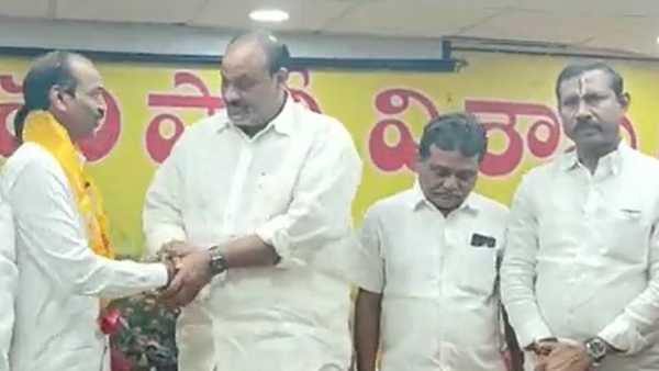 అభ్యర్థి మార్పు..