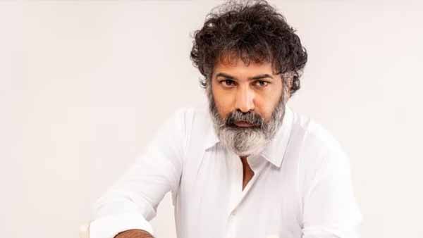 సినీ పెద్దలతో పాటు..