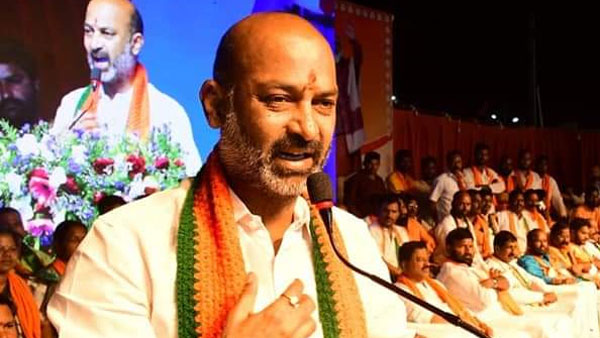 కొత్త దుకాణం పేరుతో కేసీఆర్ దేశమంతా తిరుగుతున్నారు
