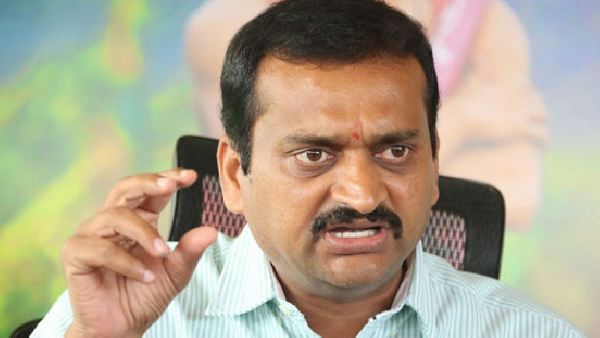 సీఎం కేసీఆర్ పై బండ్ల గణేష్ ప్రశంసల జల్లు సీఎం కేసీఆర్ పై బండ్ల గణేష్ ప్రశంసల జల్లు