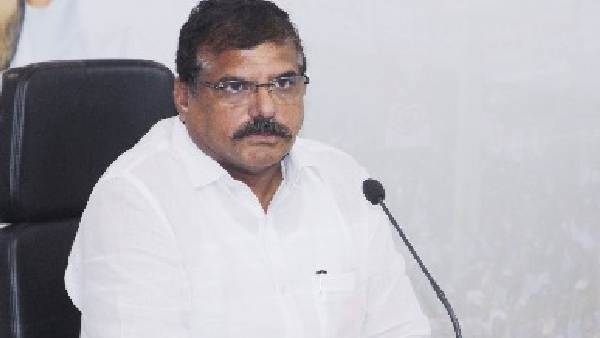 విద్యార్థుల సంక్షేమానికి..