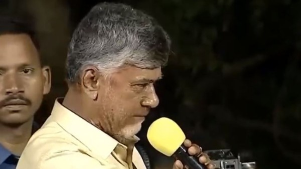 వెళ్లాల్సిందేనంటూ.. వెళ్లాల్సిందేనంటూ..