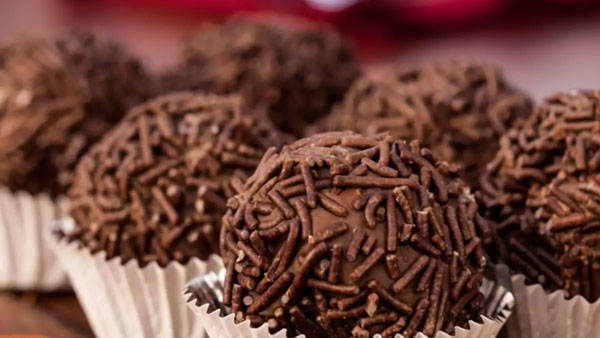 చాక్లెట్లు, క్యాండీలు పరగడుపున తింటున్నారా?